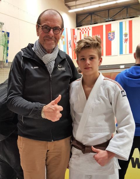 David Erke mit seinem Trainer Klaus Büchter