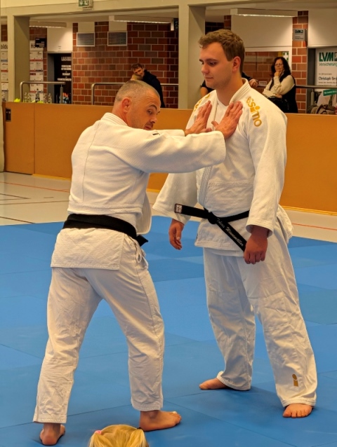 PXL_20251024_161800629.TS-000