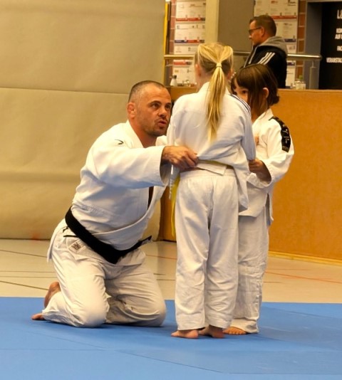 PXL_20251024_163747013