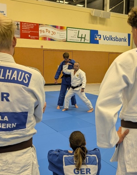 PXL_20251024_173550557