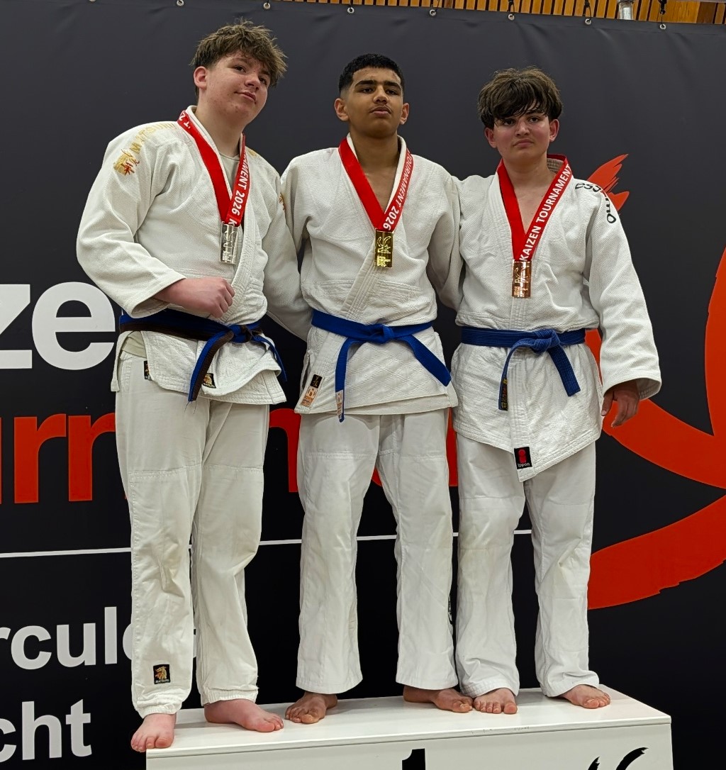 Siegerehrung Mark Bartsch 3. Platz +66 kg